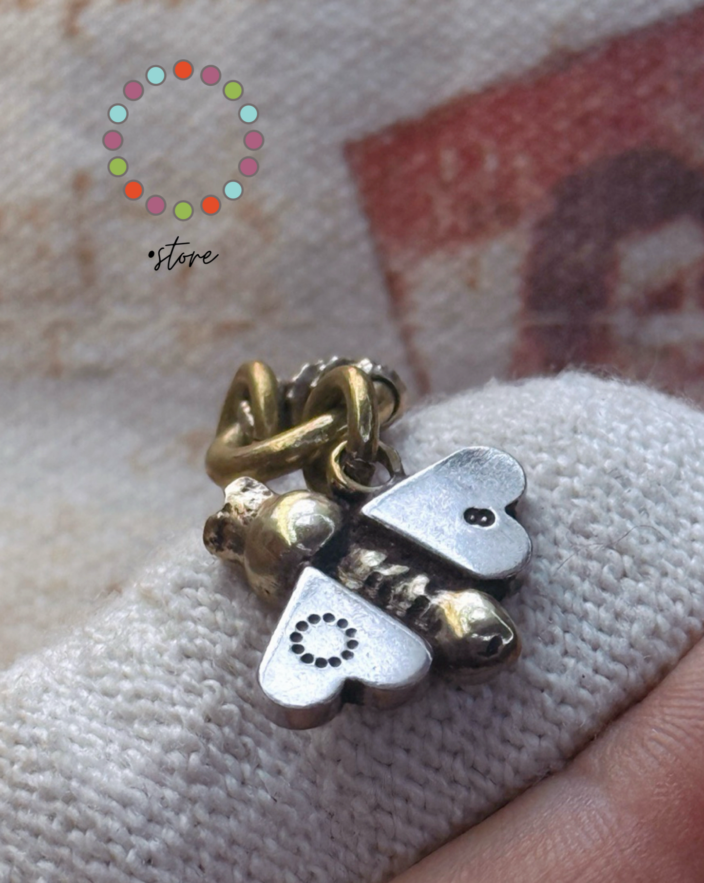 QueenBee #8 con cadena
