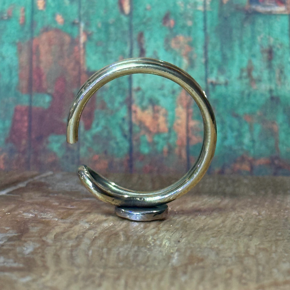 anillo en bronce con moneda